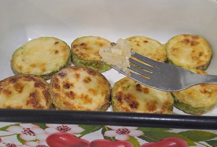 Фото шага рецепта Кабачки на сковороде 189562 шаг 10  