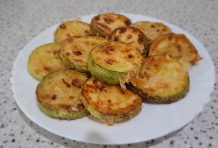 Фото шага рецепта Кабачки на сковороде 189562 шаг 11  