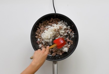 Фото шага рецепта Кабачки с фаршем 29036 шаг 4  