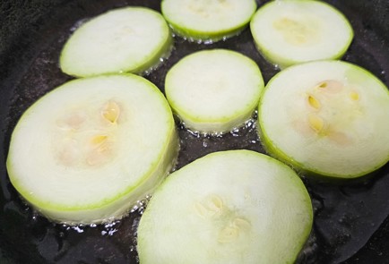 Фото шага рецепта Закуска из кабачков с майонезом и чесноком 190341 шаг 6  