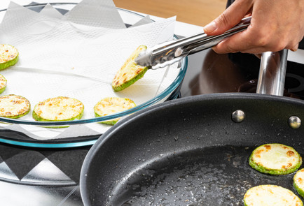 Фото шага рецепта Кабачки с помидорами 189519 шаг 8  