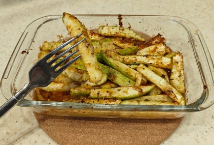 Фото шага рецепта Кабачки с сыром пармезан 190398 шаг 10  