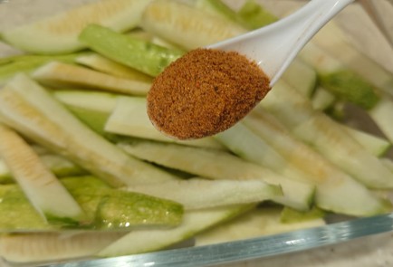 Фото шага рецепта Кабачки с сыром пармезан 190398 шаг 3  