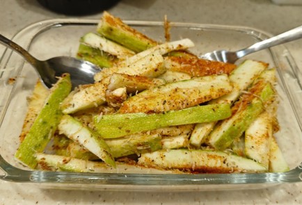 Фото шага рецепта Кабачки с сыром пармезан 190398 шаг 9  