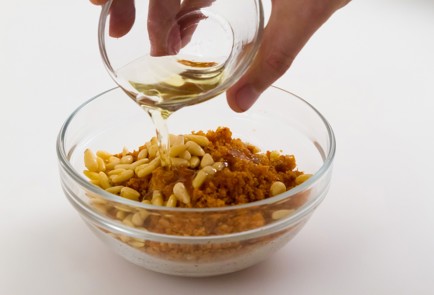 Фото шага рецепта Кабачки с вялеными помидорами 24296 шаг 2  