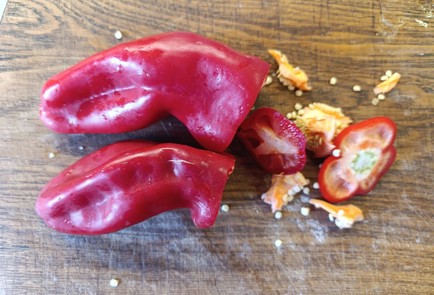 Фото шага рецепта Кабачки тушеные с болгарским перцем 190702 шаг 5  