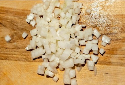 Фото шага рецепта Кабачки тушенные с овощами 187413 шаг 2