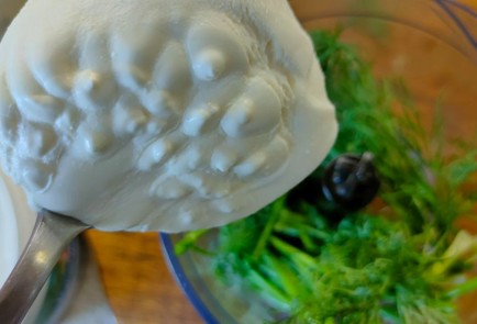 Фото шага рецепта Тушеные кабачки в сметанном соусе с зеленью 189704 шаг 7  