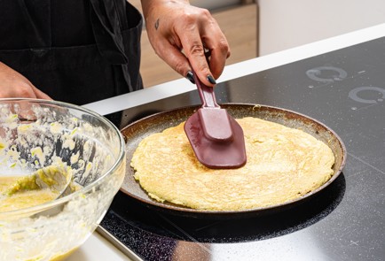 Фото шага рецепта Блины из кабачков 186964 шаг 6  