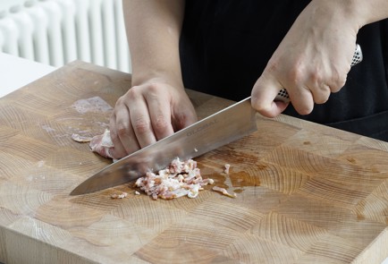 Фото шага рецепта Кабачковые оладьи с беконом 152674 шаг 4  