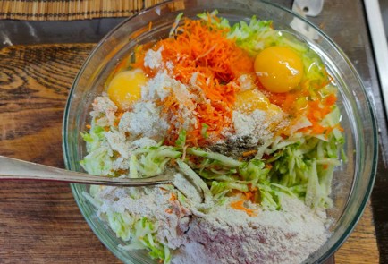 Фото шага рецепта Кабачковые оладьи 174533 шаг 8