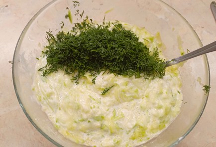 Фото шага рецепта Кабачковый рулет 186855 шаг 6