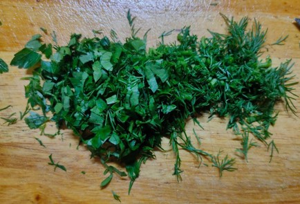 Фото шага рецепта Кабачковый торт с творожным сыром чесноком и зеленью 186541 шаг 7