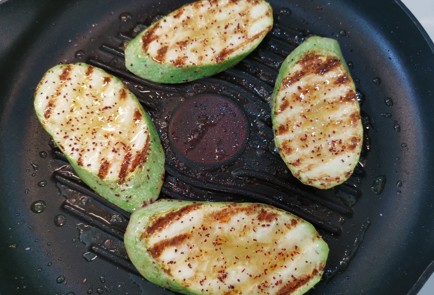 Фото шага рецепта Кабачок с чесноком и сыром 186402 шаг 12  