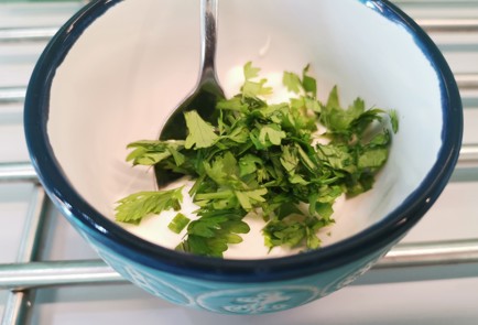 Фото шага рецепта Кабачок с чесноком и сыром 186402 шаг 3  