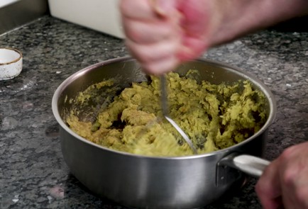 Фото шага рецепта Кабардинский пирог с картофелем дэлен 151984 шаг 9  