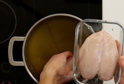 Фото шага рецепта Кальдодепапа Куриный суп с картофелем 104175 шаг 2  