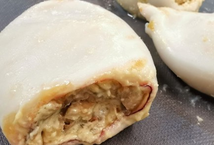 Фото шага рецепта Фаршированные кальмары грибами с сыром 152292 шаг 8  