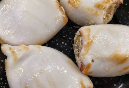 Фото шага рецепта Фаршированные кальмары грибами с сыром 152292 шаг 9  