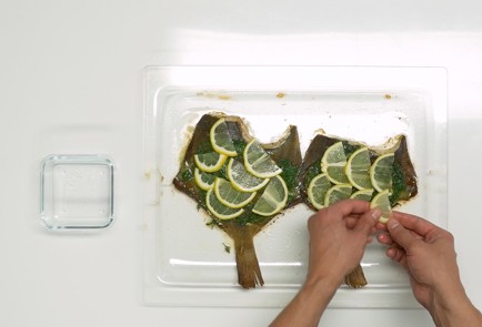 Фото шага рецепта Камбала в духовке 151102 шаг 9  