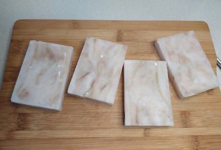 Фото шага рецепта Камбала в сырном кляре 191202 шаг 1  