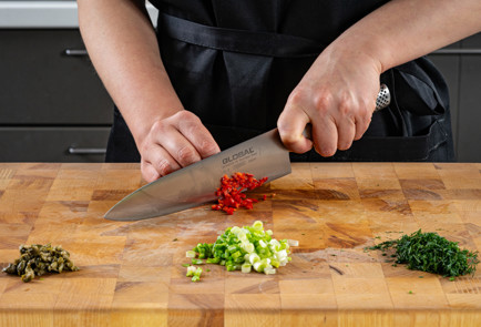 Фото шага рецепта Канапе из картофеля с щучьей икрой 191033 шаг 7  