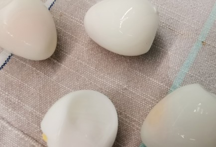 Фото шага рецепта Канапе Оливье 175411 шаг 8  