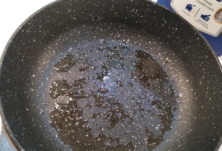 Фото шага рецепта Канапе с кабачком 175386 шаг 2  