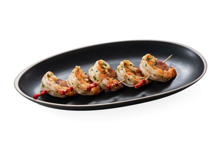 Фото шага рецепта Канапе с креветкой и колбаской 175308 шаг 10  