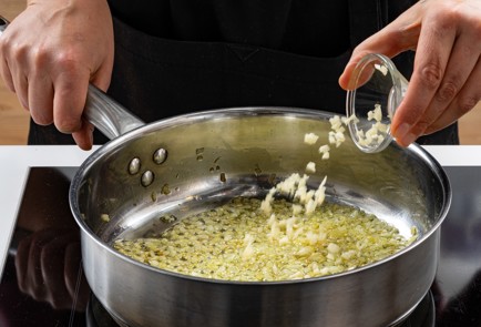 Фото шага рецепта Каннеллони с творожным сыром вялеными томатами и оливками 188035 шаг 3  