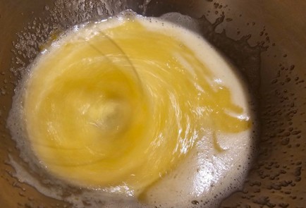 Фото шага рецепта Кантуччи с миндалем и цукатами 174943 шаг 1  