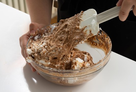 Фото шага рецепта Капкейки Диана 139841 шаг 3  