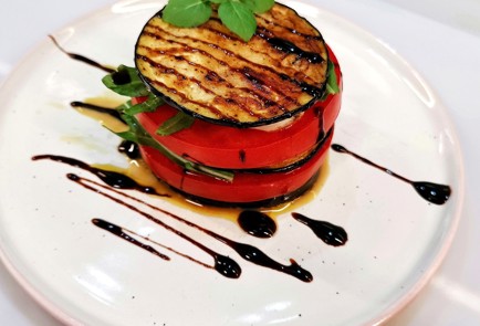 Фото шага рецепта Капрезе из баклажана 152929 шаг 11  