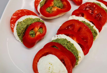 Фото шага рецепта Капрезе с перцем рамиро 151977 шаг 6  