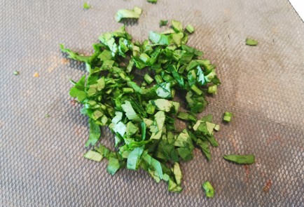 Фото шага рецепта Капрезе 188850 шаг 1  