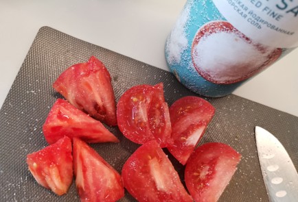 Фото шага рецепта Капрезе 188850 шаг 7  