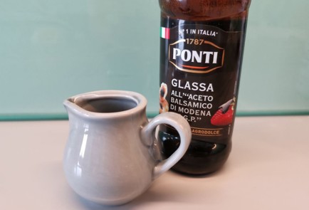 Фото шага рецепта Капрезе 189919 шаг 1  