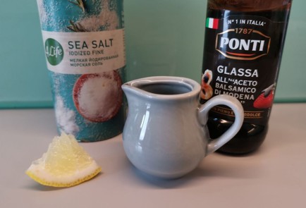 Фото шага рецепта Капрезе 189919 шаг 3  