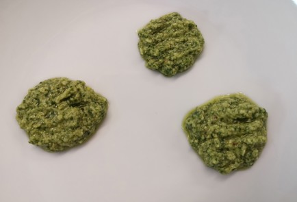 Фото шага рецепта Капрезе 189919 шаг 5  