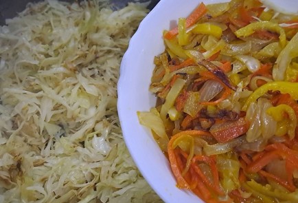 Фото шага рецепта Капуста тушеная 190635 шаг 7  