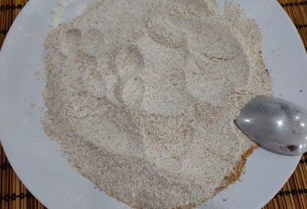 Фото шага рецепта Капуста в панировке на подушке из овощей 175088 шаг 13  