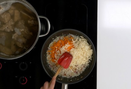 Фото шага рецепта Капустняк 140420 шаг 6  