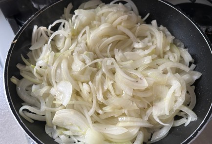 Фото шага рецепта Карамелизированный лук 190026 шаг 7  