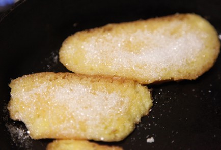 Фото шага рецепта Карамельные гренки 173370 шаг 8  