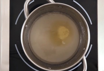 Фото шага рецепта Карамельные яблоки 80302 шаг 5