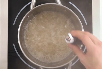 Фото шага рецепта Карамельные яблоки 80302 шаг 6