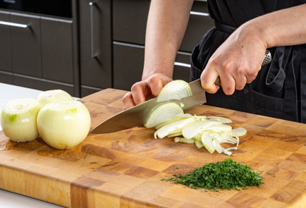 Фото шага рецепта Караси в сметане 191438 шаг 2  