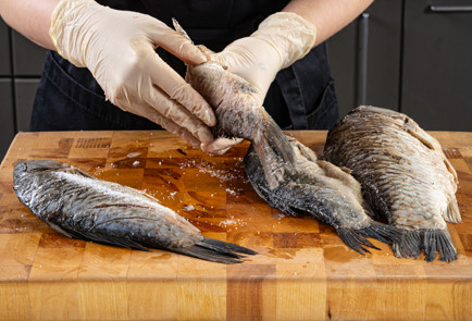 Фото шага рецепта Караси в сметане 191438 шаг 5  