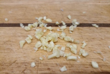 Фото шага рецепта Карбонара с беконом и сливками 191344 шаг 3  