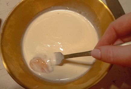 Фото шага рецепта Карбонара с беконом и сливками 191344 шаг 6  